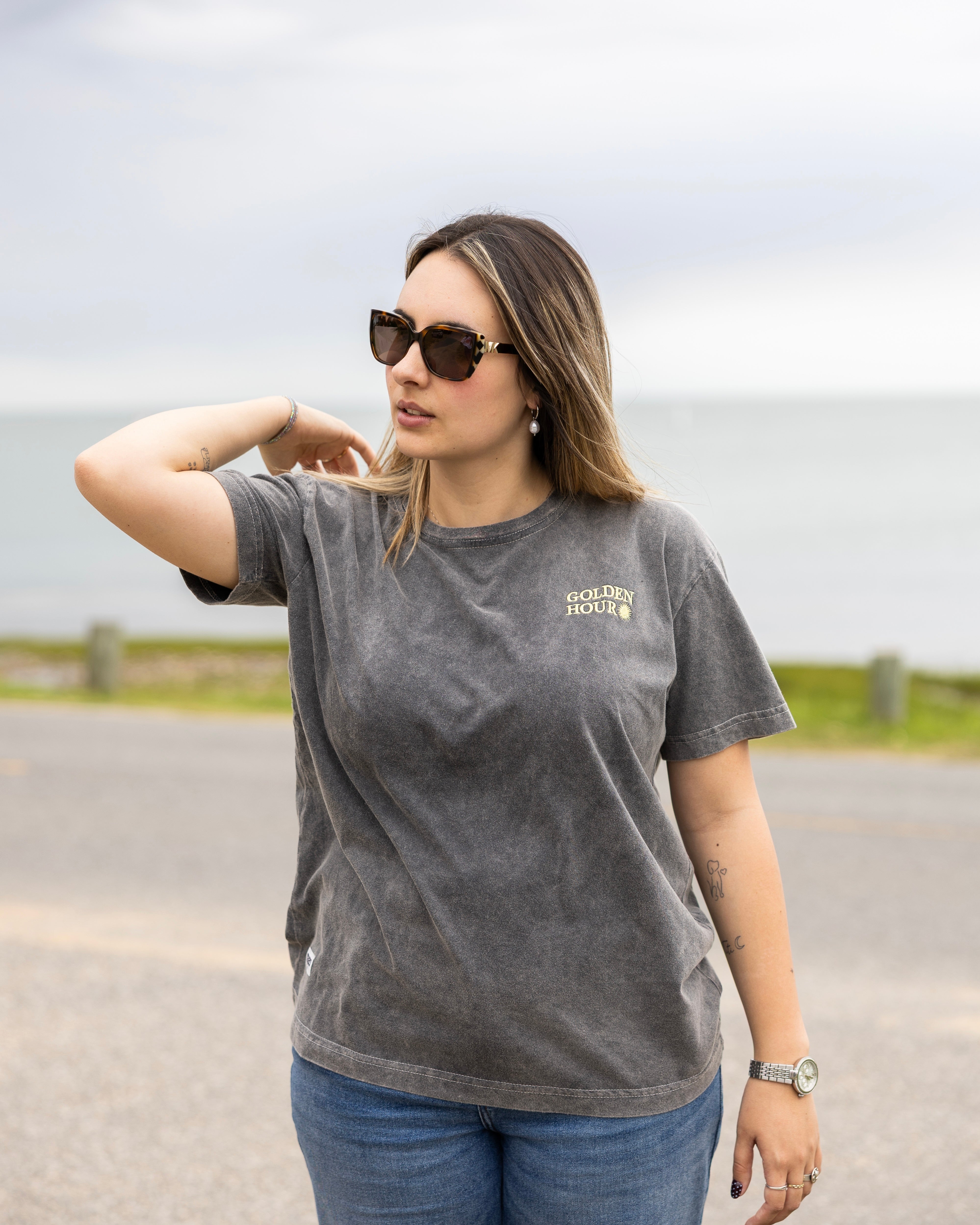 Remera clásica golden hour 🌞