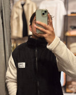 Campera peluche negra