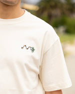 Remera over palm trees 🌴