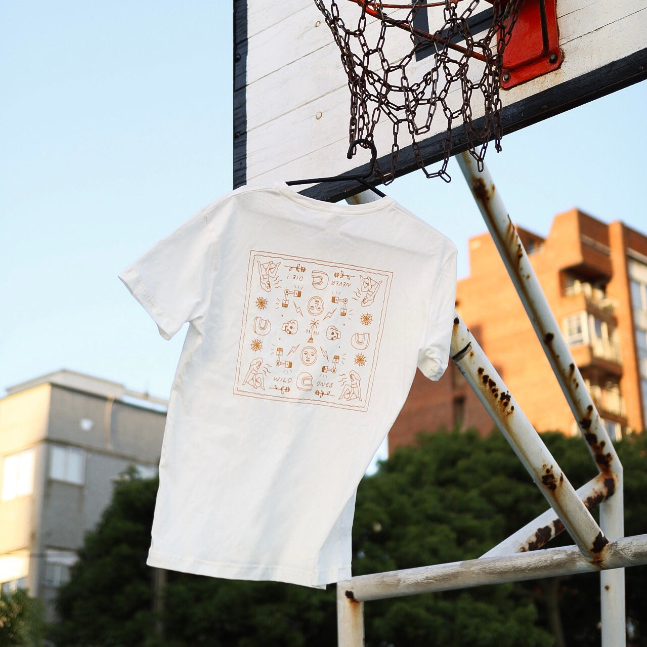 Remera bone