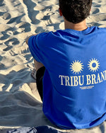 Remera over blue vibes