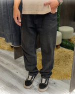 Jean negro baggy semi-over.